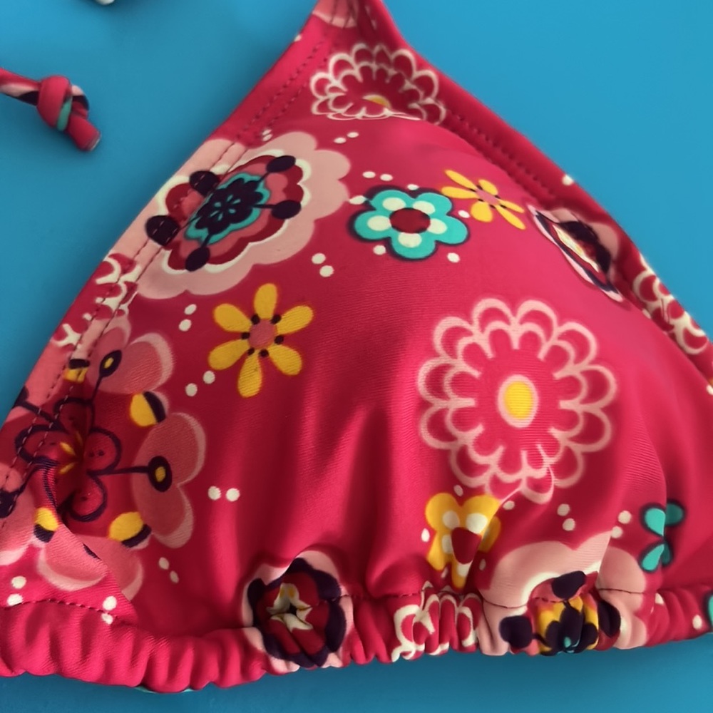 SALE ๐ท New Juniors Dark Pink Flower Bikini Top - Picture 9 of 13